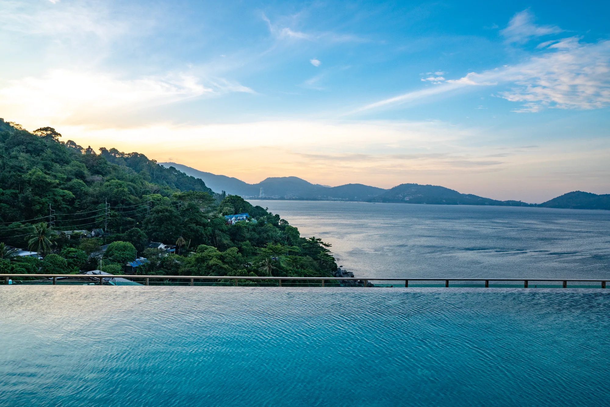 Wyndham Grand Kalim Bay