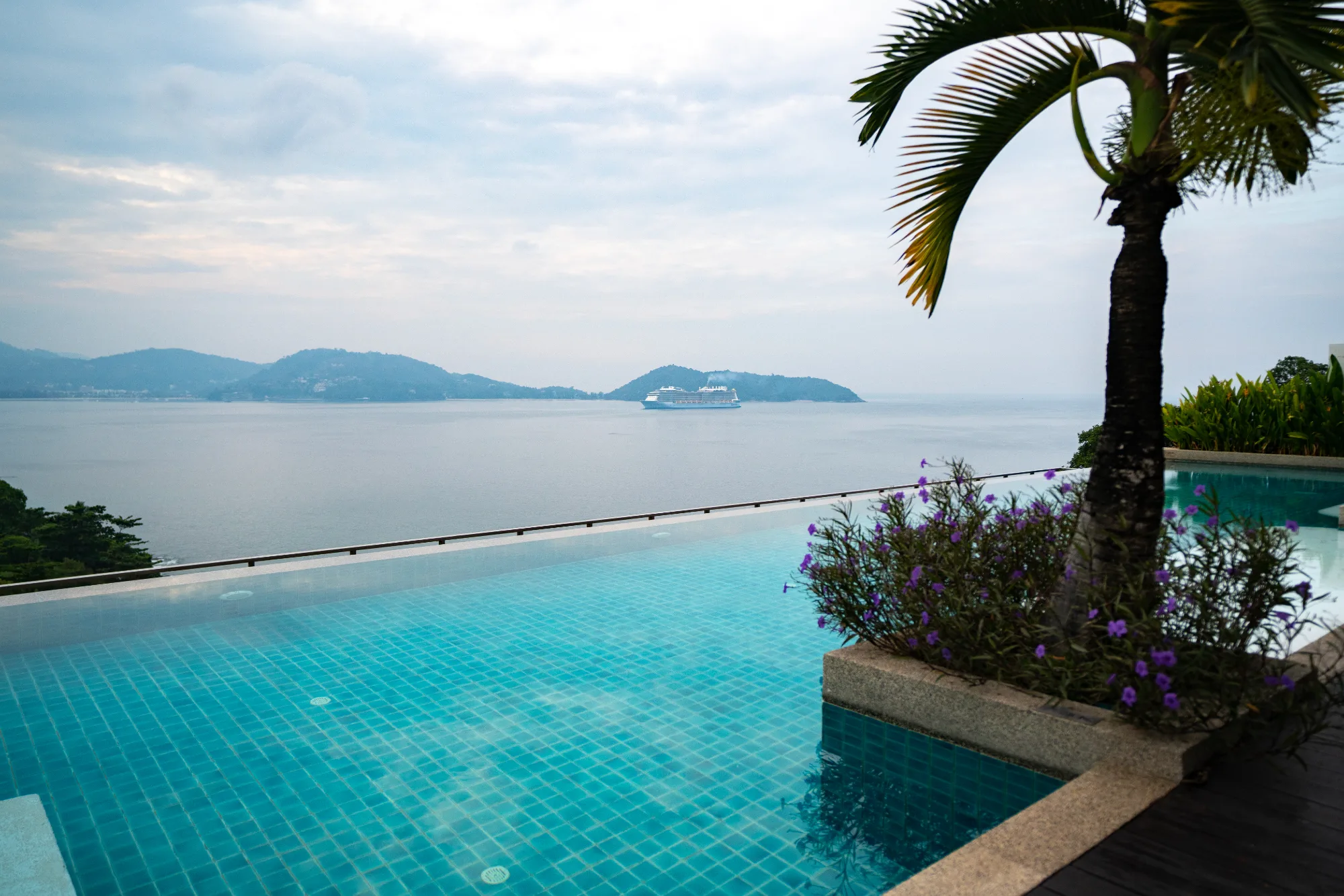 Wyndham Grand Kalim Bay