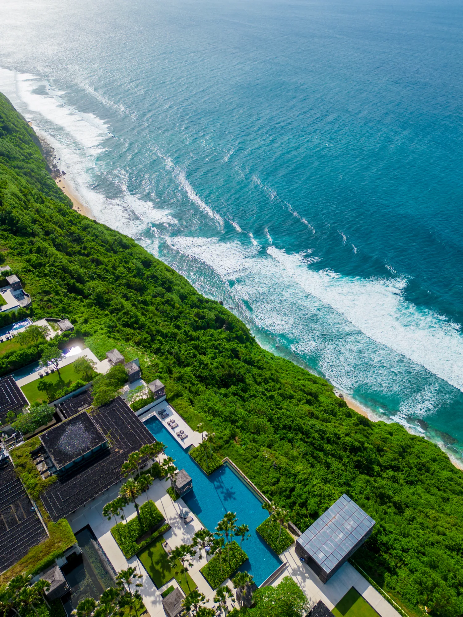 Real Estate & Hotels Showreel